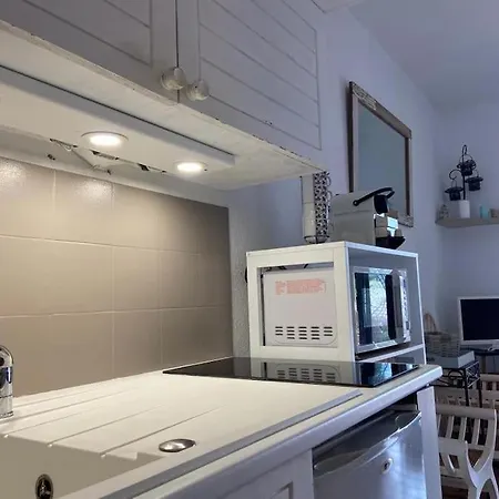 Joli Maxime סן-מקסים