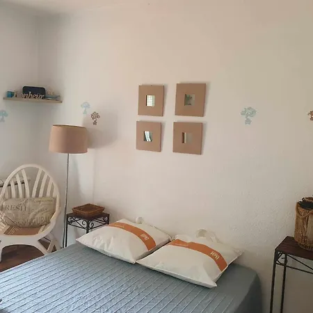 Joli Maxime سانت ماكسيم